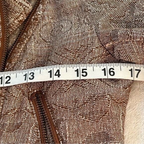 Free People Moto Style Distressed Jacquard Jacket size 0 Brown Woven Tapestry - Picture 14 of 16